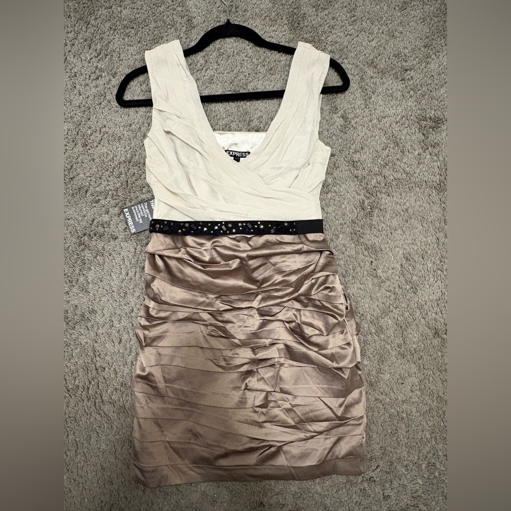 Express Women's Cream and Tan Mini Dress